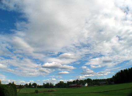 Still some cloudes in the sky. Photo: TKOK